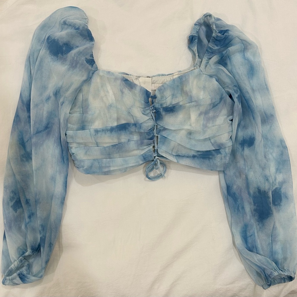 Cotton candy LA blue and white blouse top